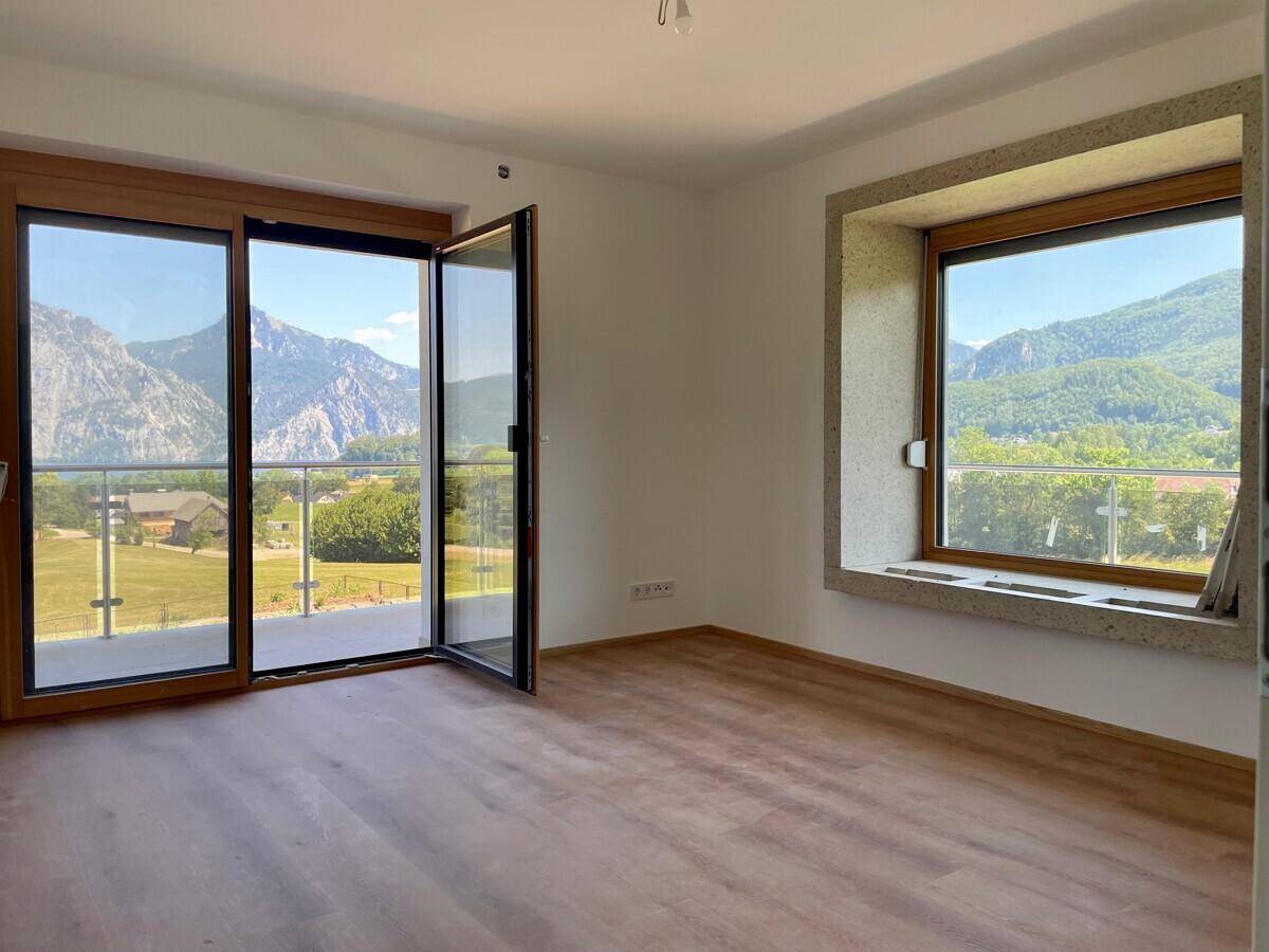 Panoramawohnung am Traunsee-Terrasse, Garten und Bergkulisse - Ansicht 5