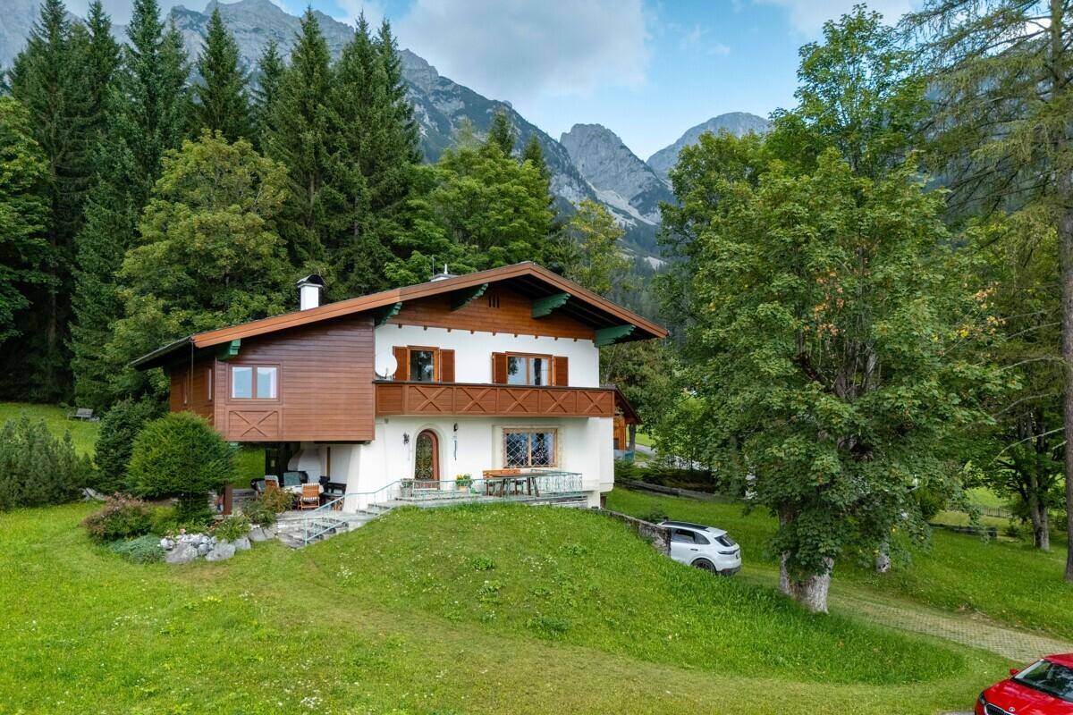 Charmantes Einfamilienhaus in Ramsau am Dachstein - Eine absolute Rarität! - Ansicht 2