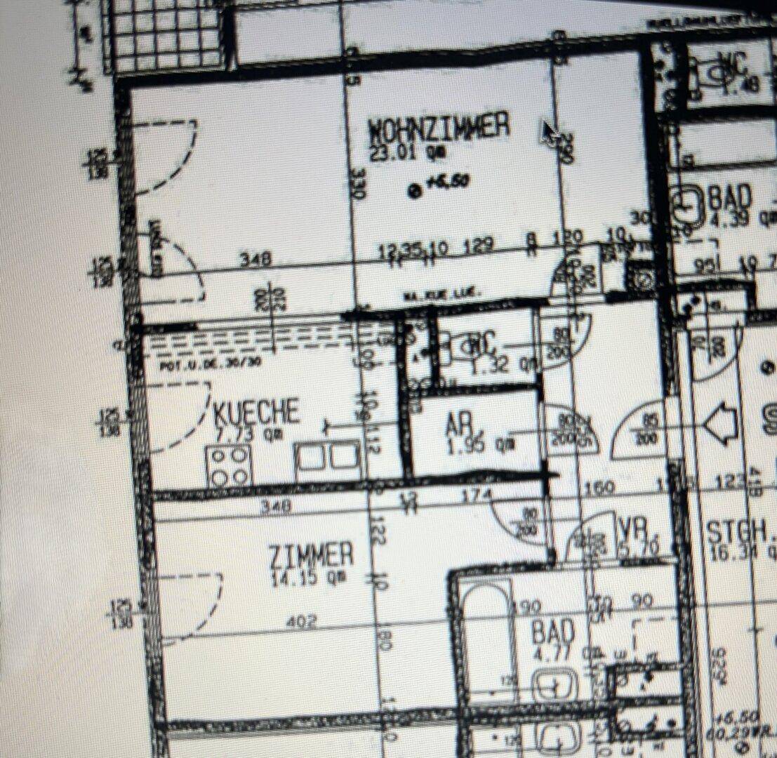 Detaillierter Grundriss der Wohnung mit Raumaufteilung und Flächenangaben.