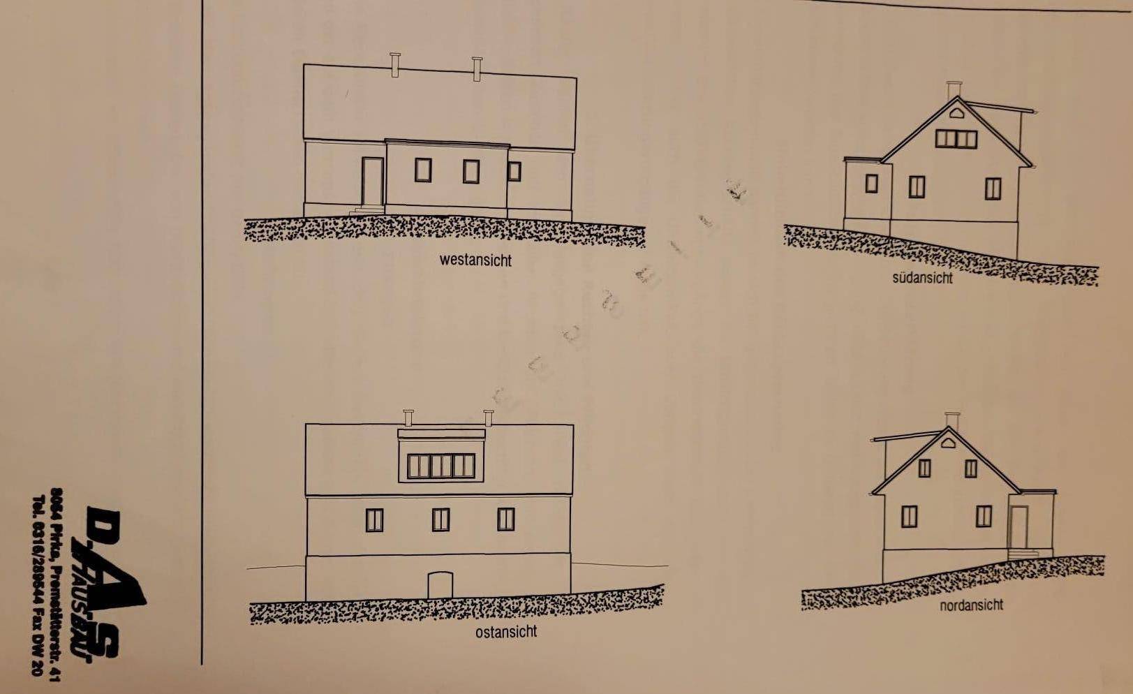 Architektonische Ansichten des Hauses von Westen, Süden, Osten und Norden mit Fenster- und Türpositionen.