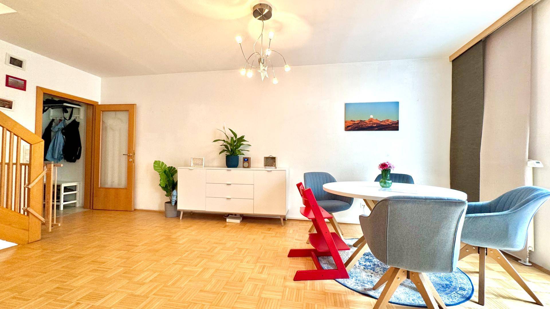 Maisonette-Wohnung Wohn-Essbereich