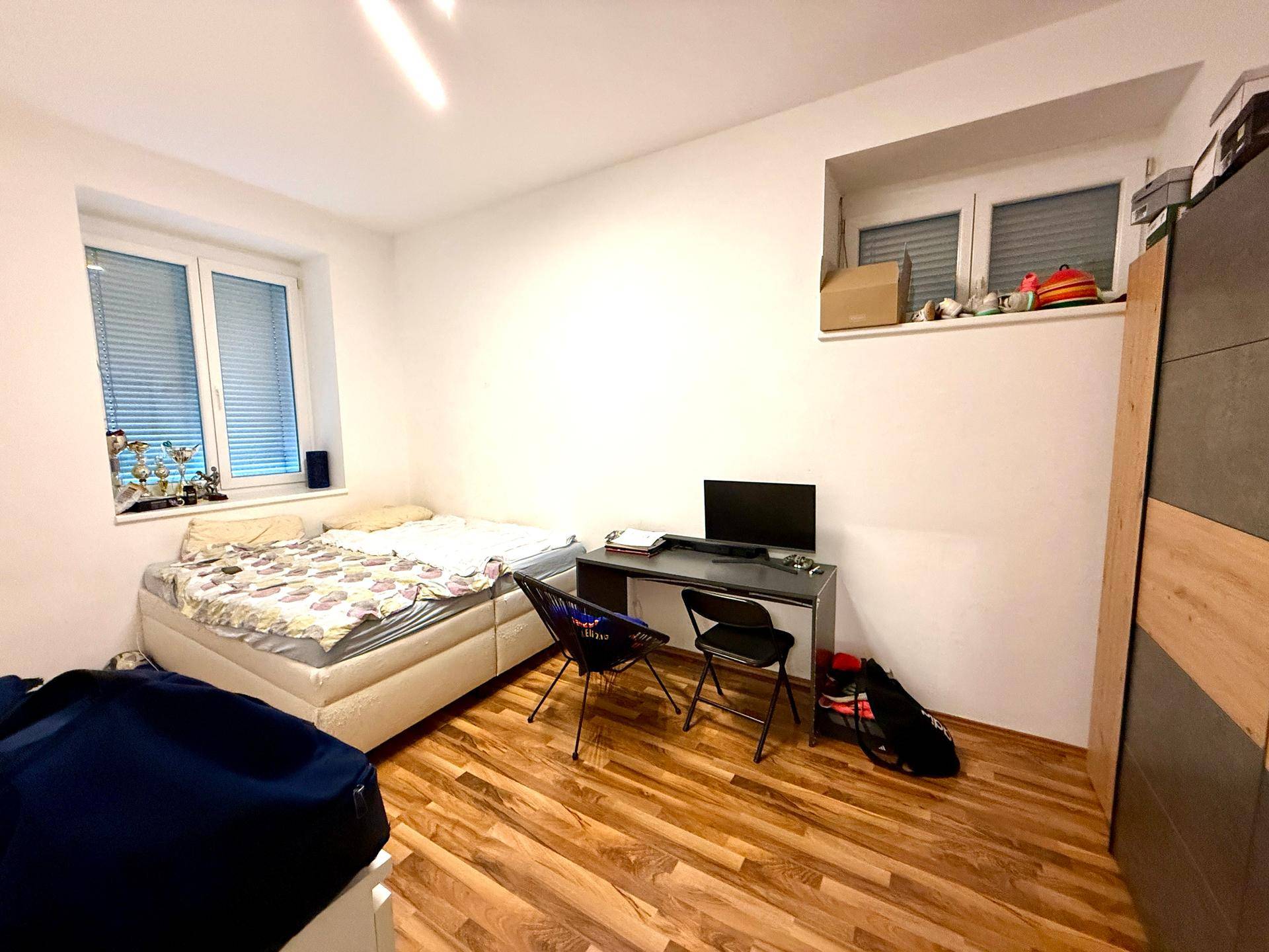 Schlafzimmer 2