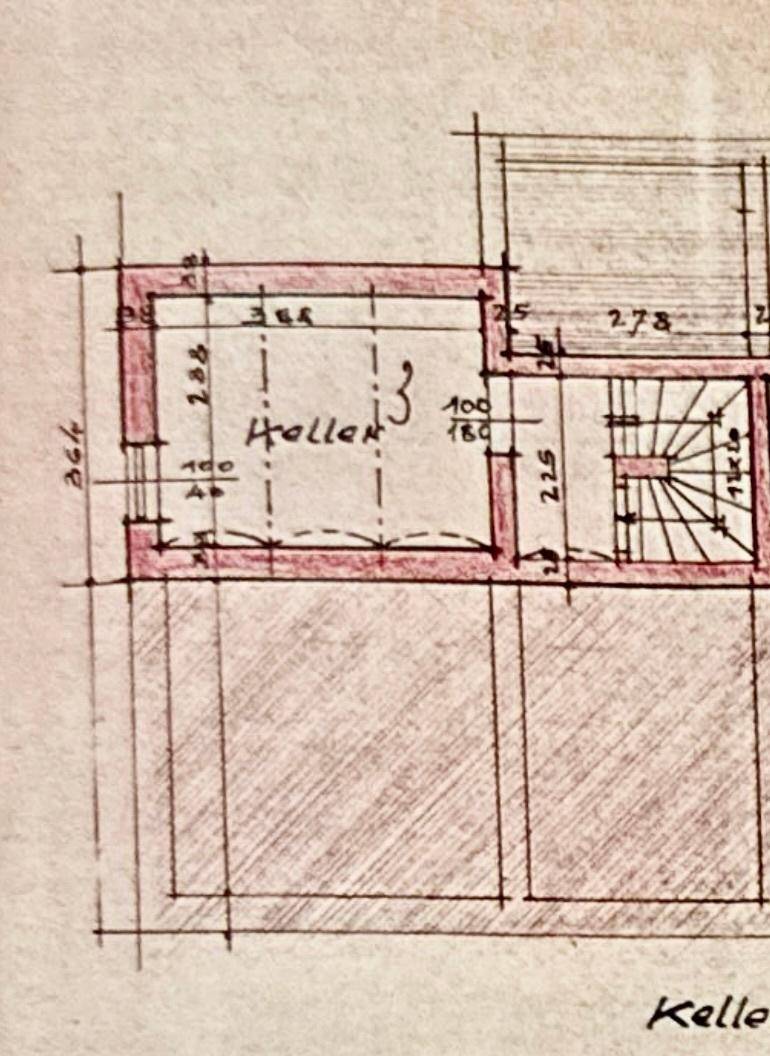 Grundriss des Kellergeschosses mit Abstellraum und Treppenaufgang.