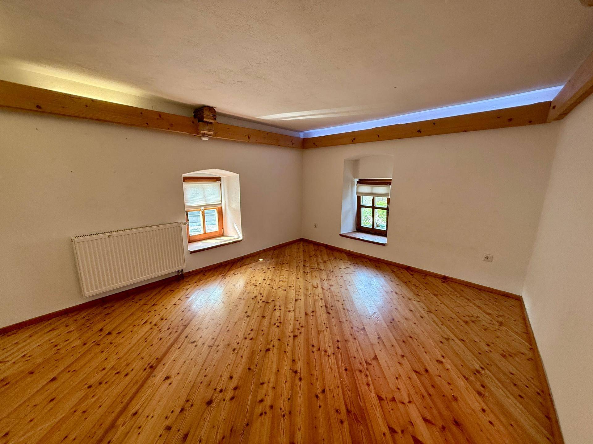Schlafzimmer 1