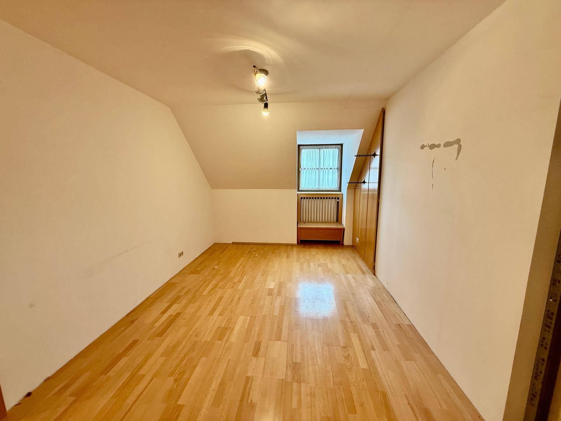 Schlafzimmer 7