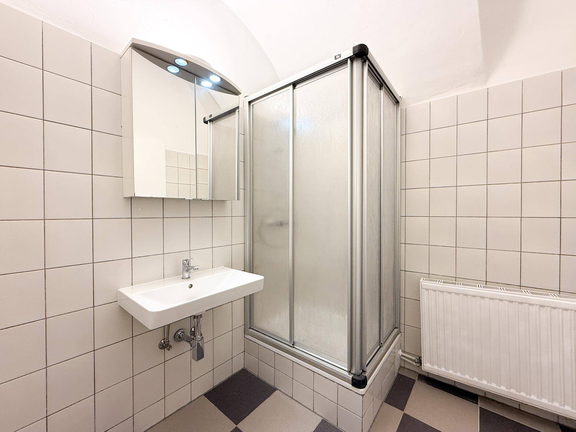 Bad / WC