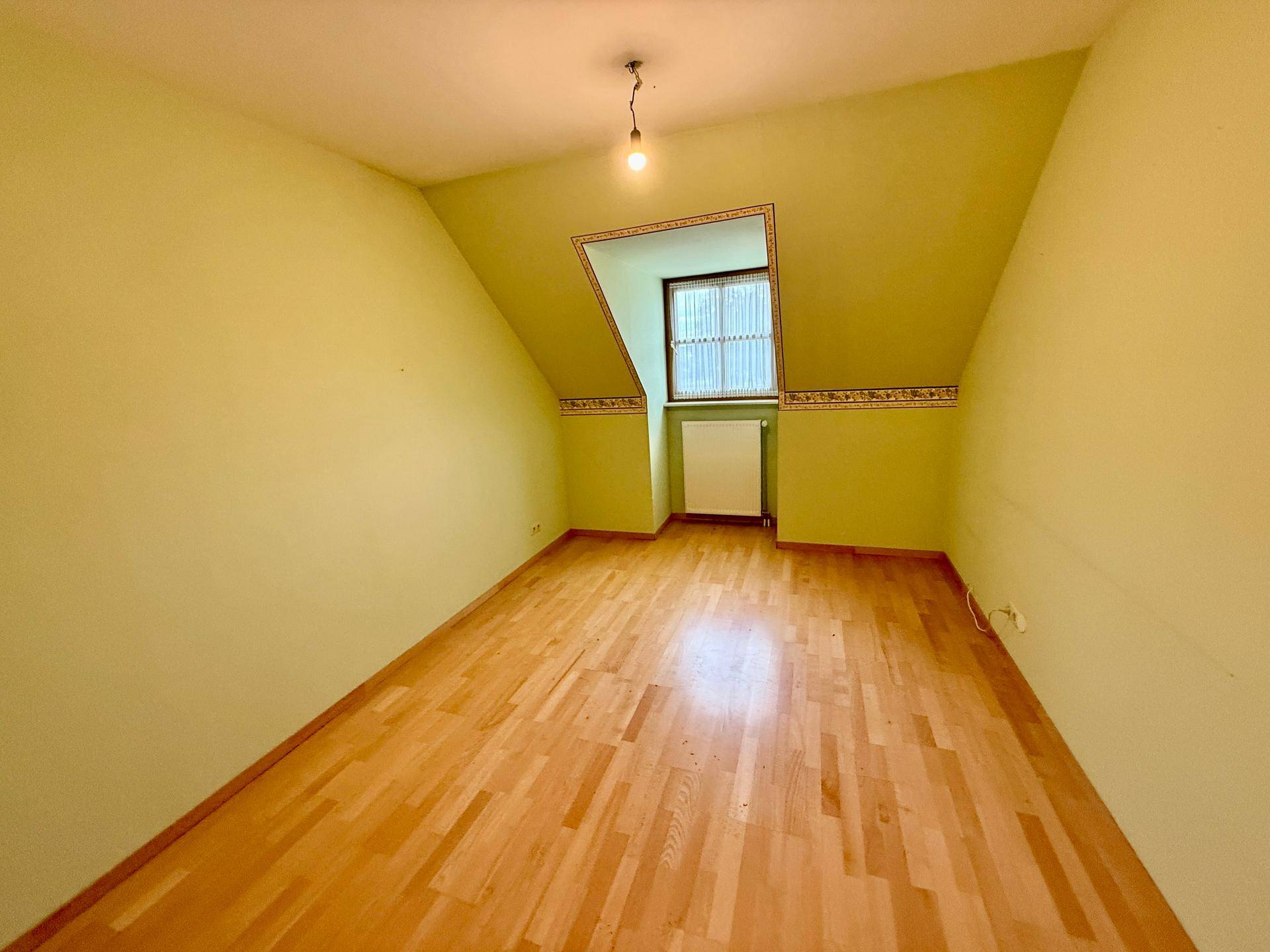 Schlafzimmer 3