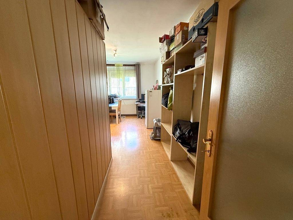 Wohn-/Schlafzimmer