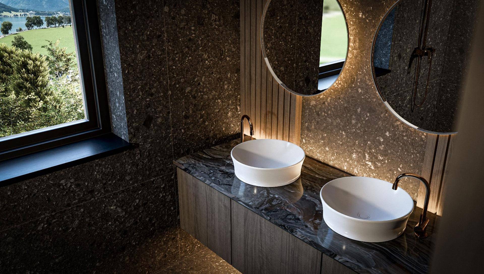 Modernes Badezimmer mit Doppelwaschbecken, runden Spiegeln und Fenster mit Seeblick.