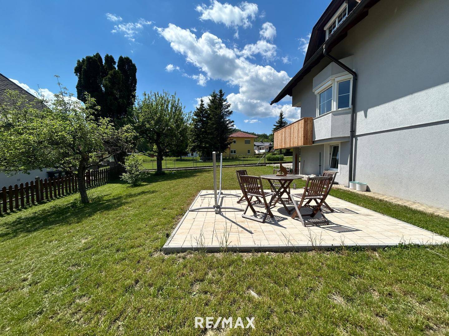Garten mit Terrasse