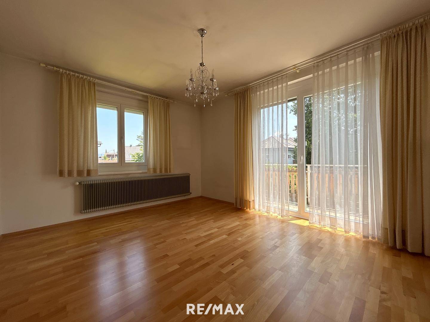 Zimmer 1 OG