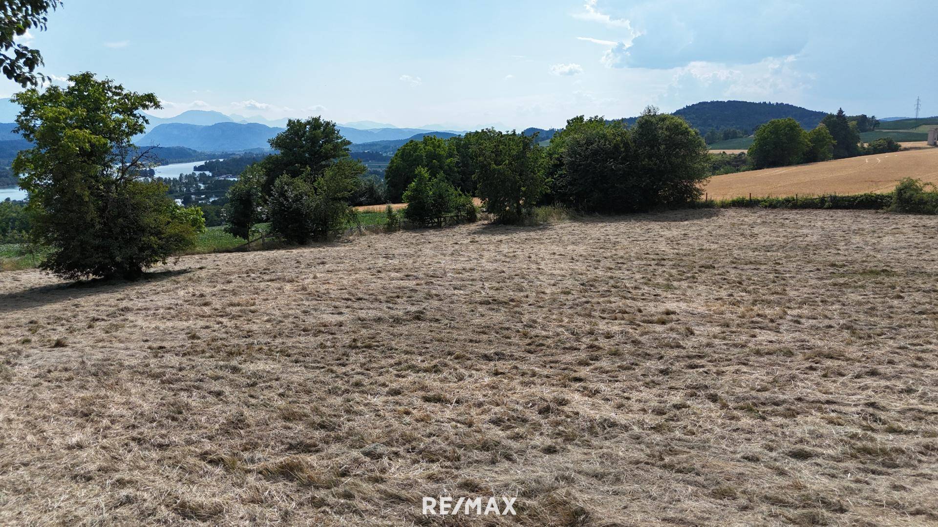 Grundstück mit Blick auf die Drau