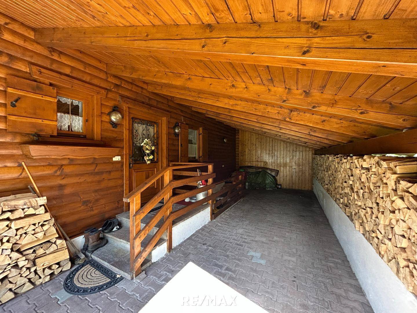 Carport