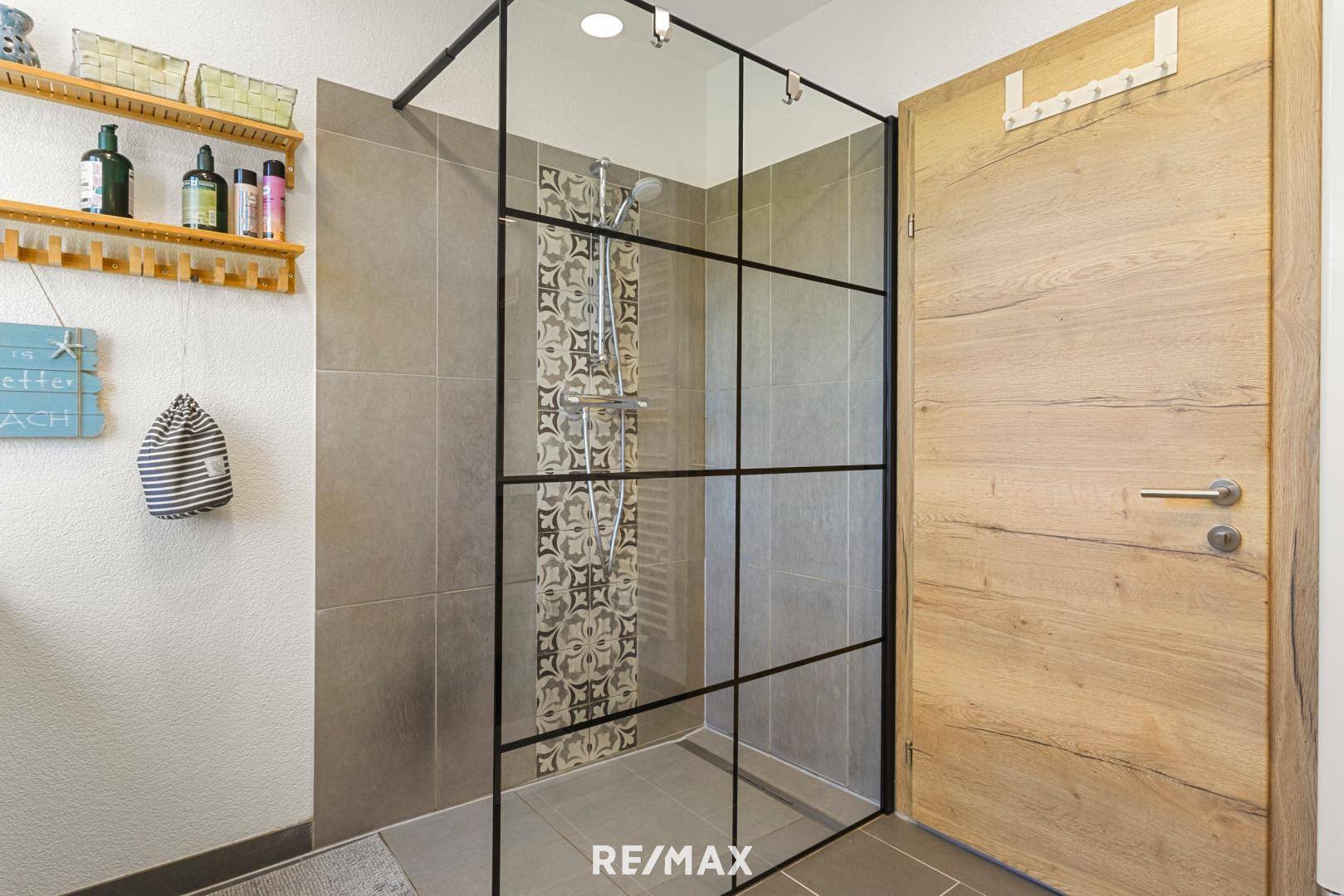 Badezimmer EG