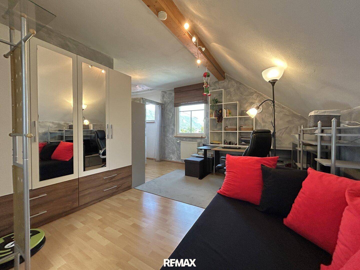 Schlafzimmer 2