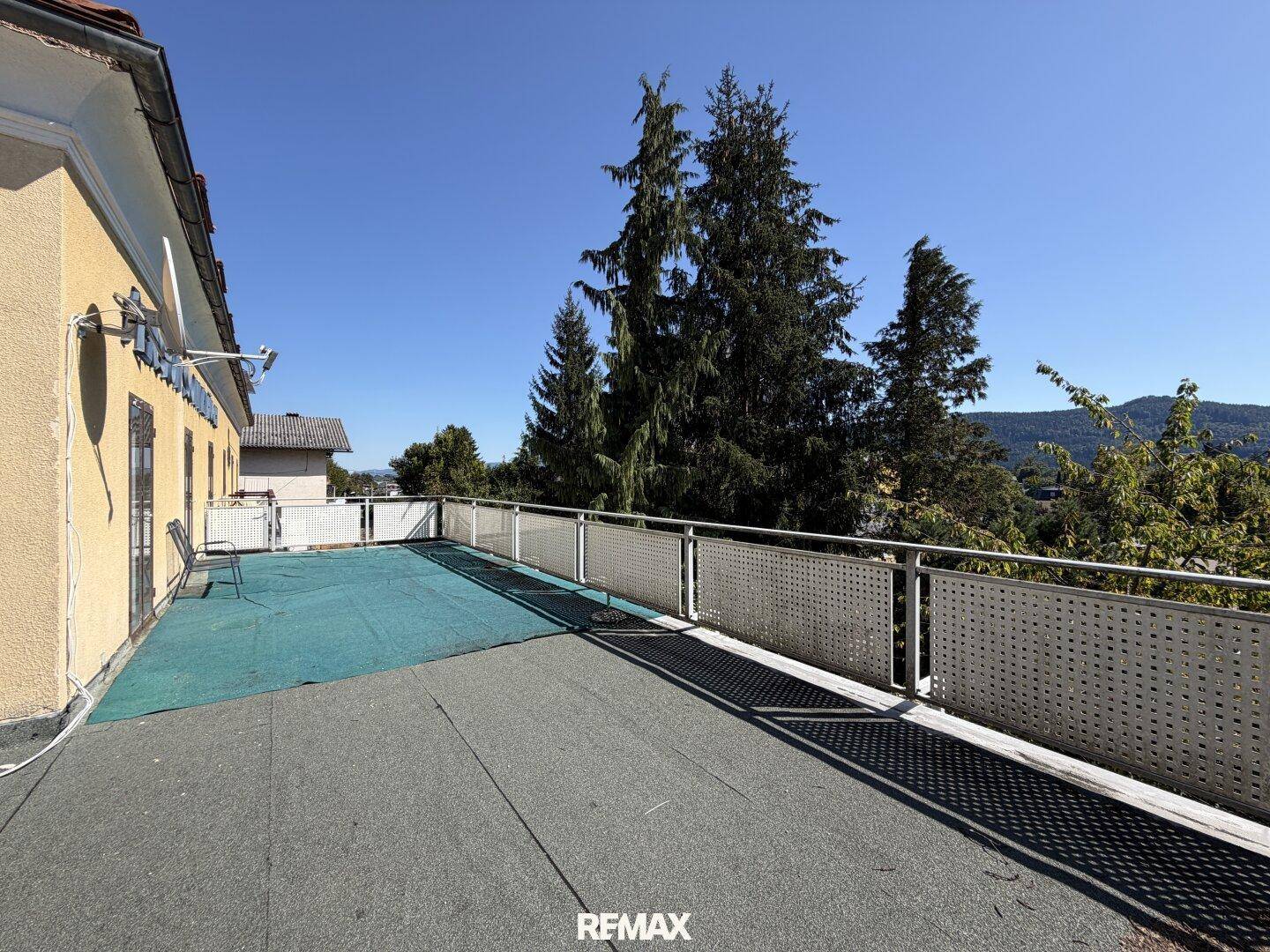 Terrasse mit Panoramablick
