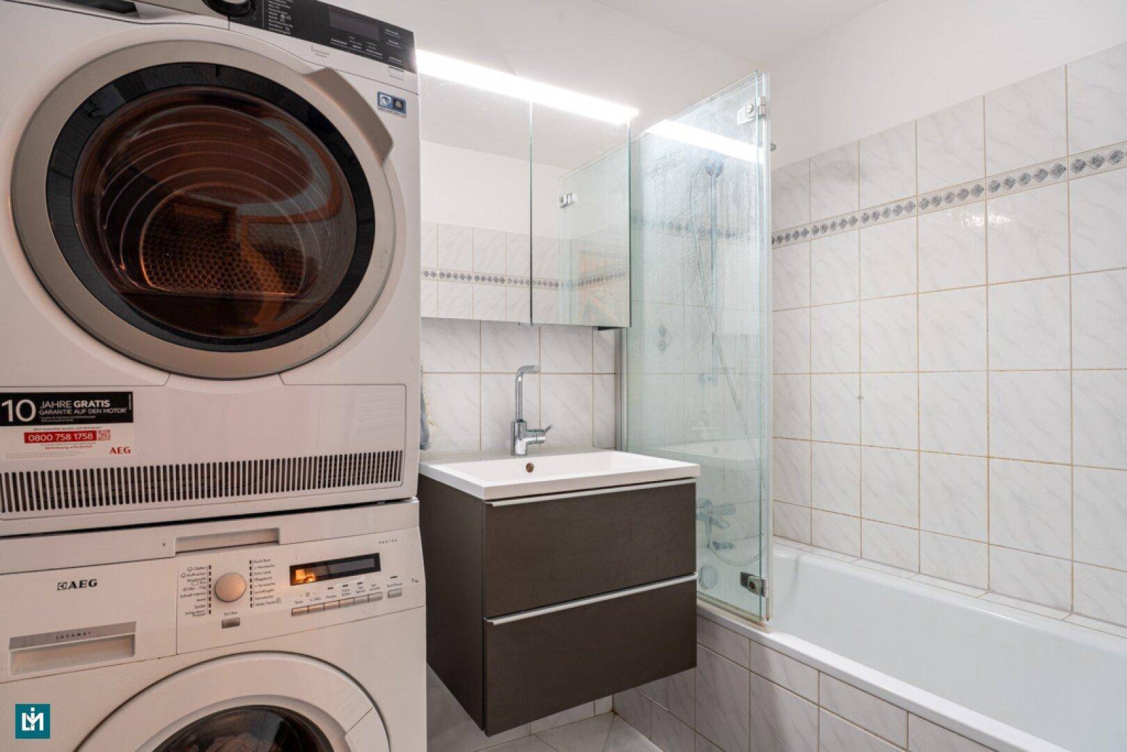 Badezimmer (UG.)