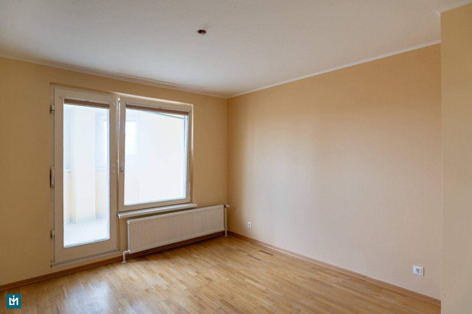 Schlafzimmer (UG.) W