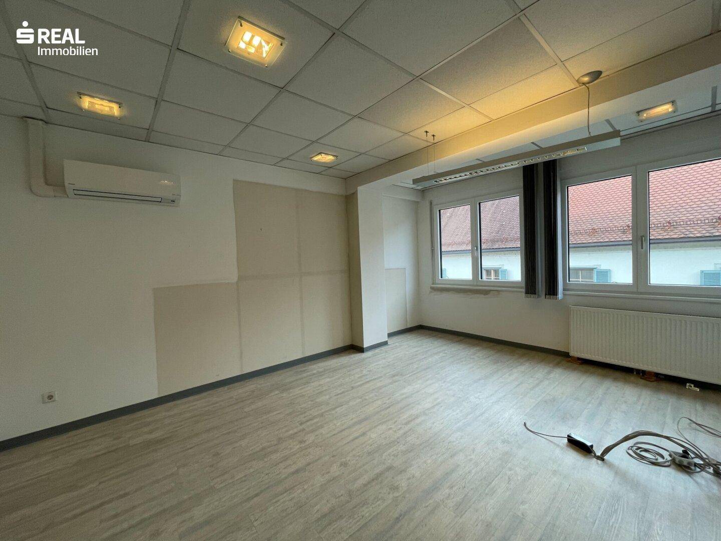 Geräumige Büro- oder Praxisfläche zentral in Stainz – pohled 4