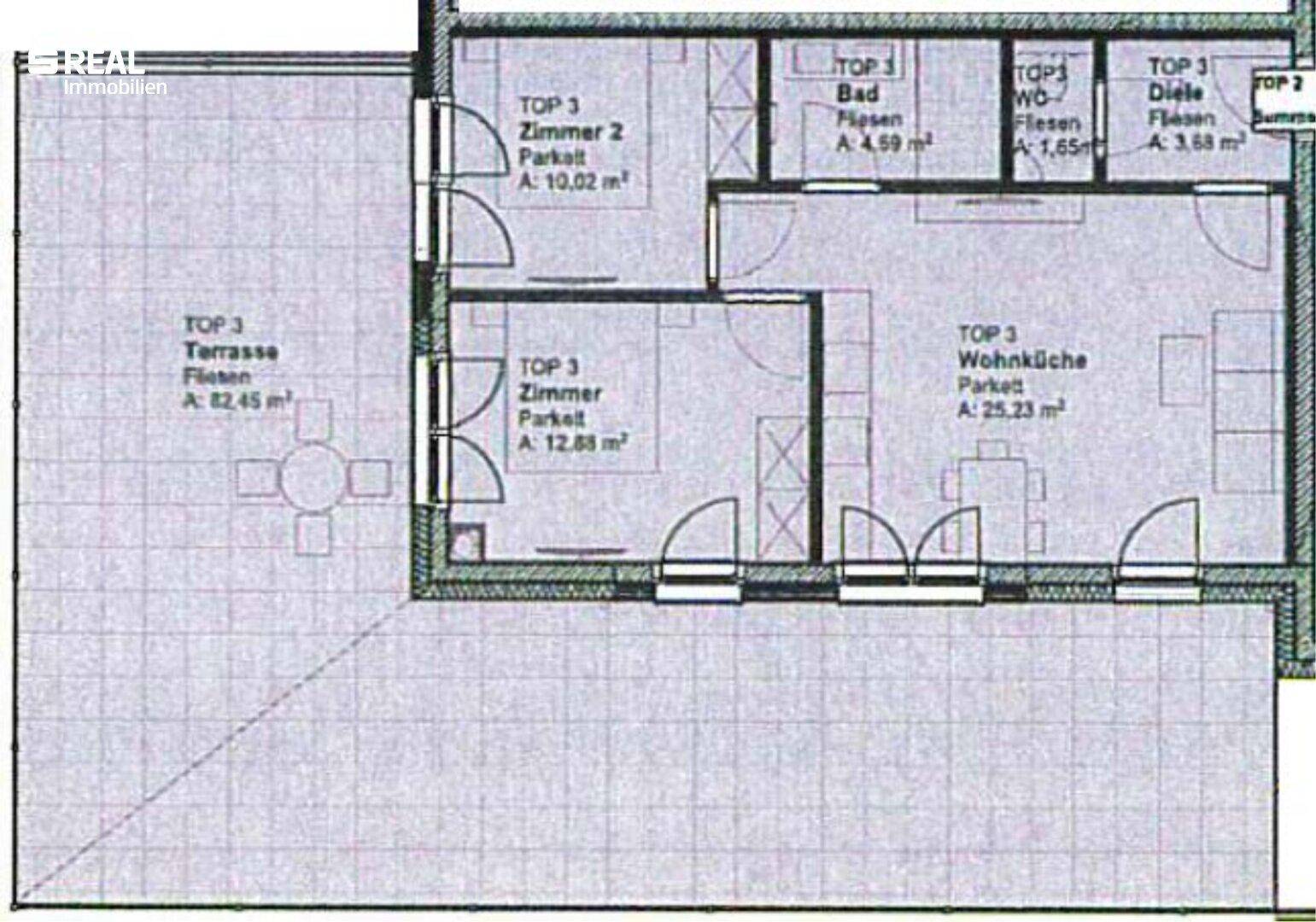Grundriss der Wohnung mit Terrasse, zwei Zimmern und Wohnküche.