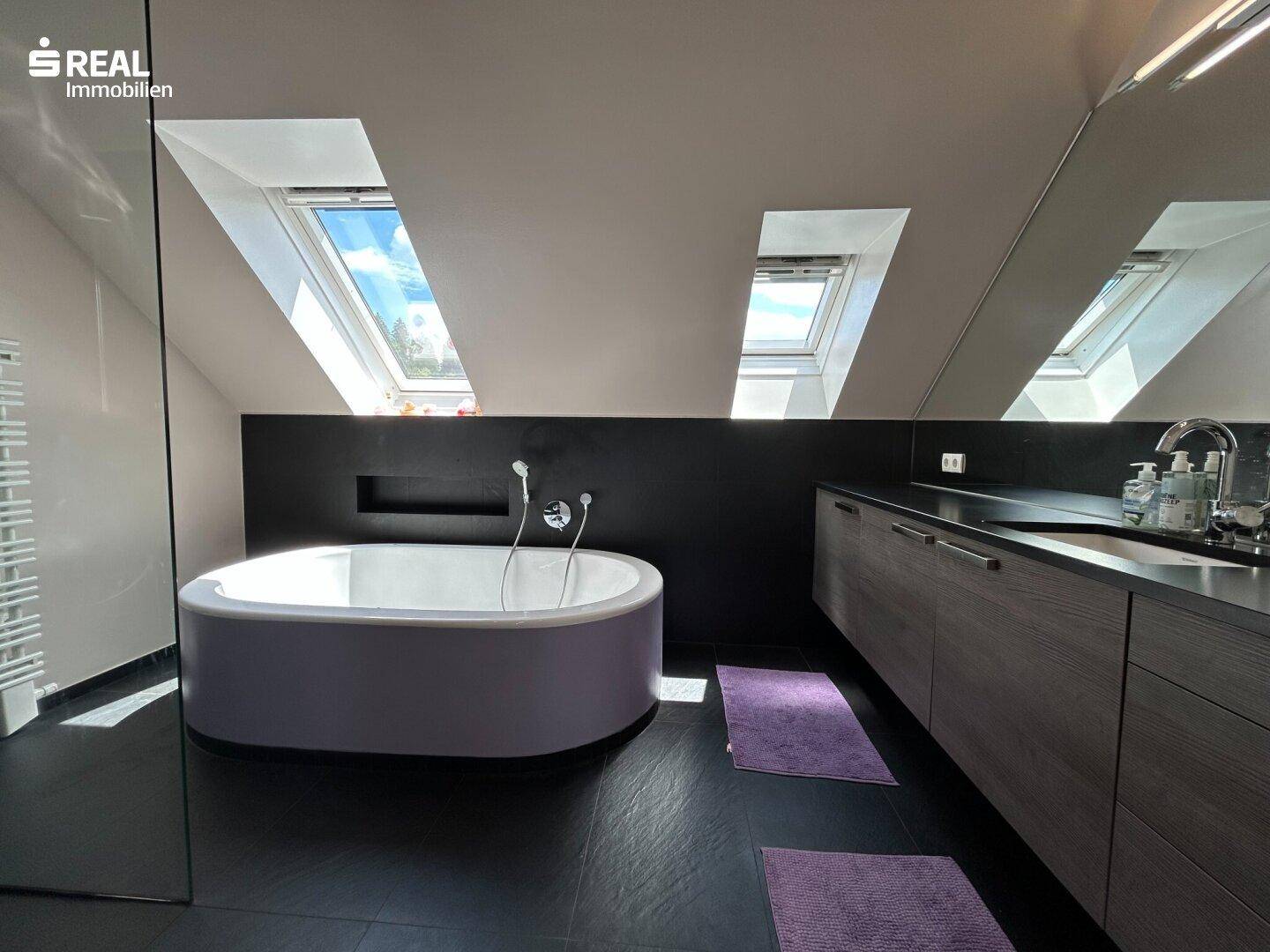 Badezimmer DG