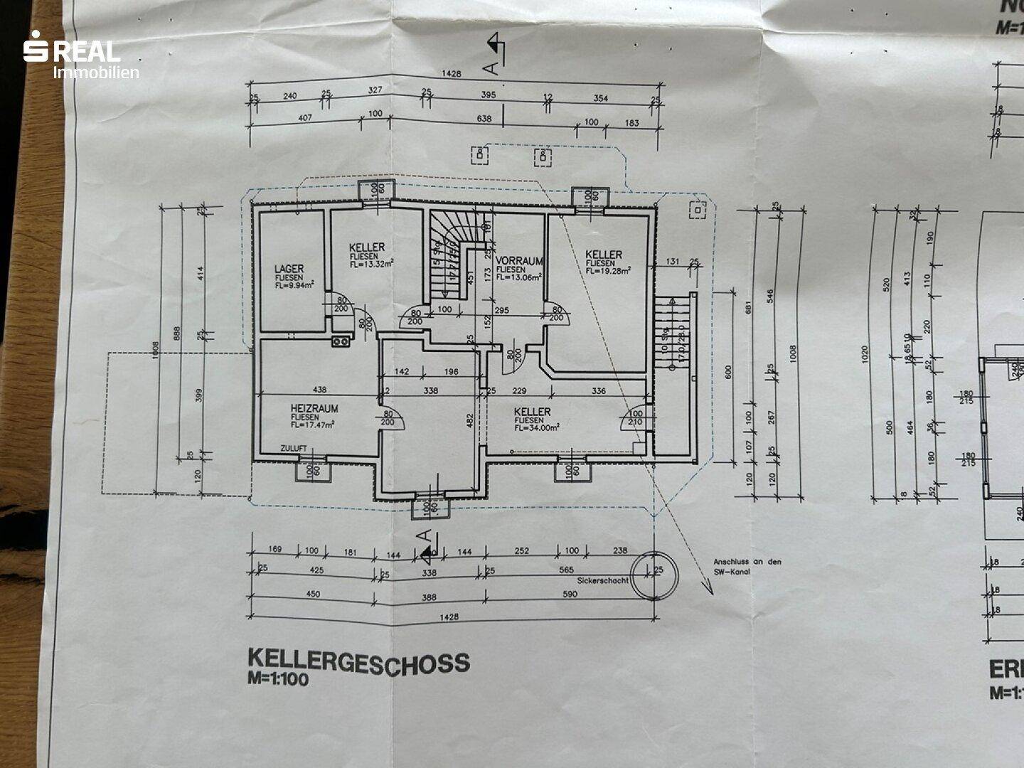 Grundriss des Kellergeschosses mit Lagerraum, Heizraum und Vorraum.