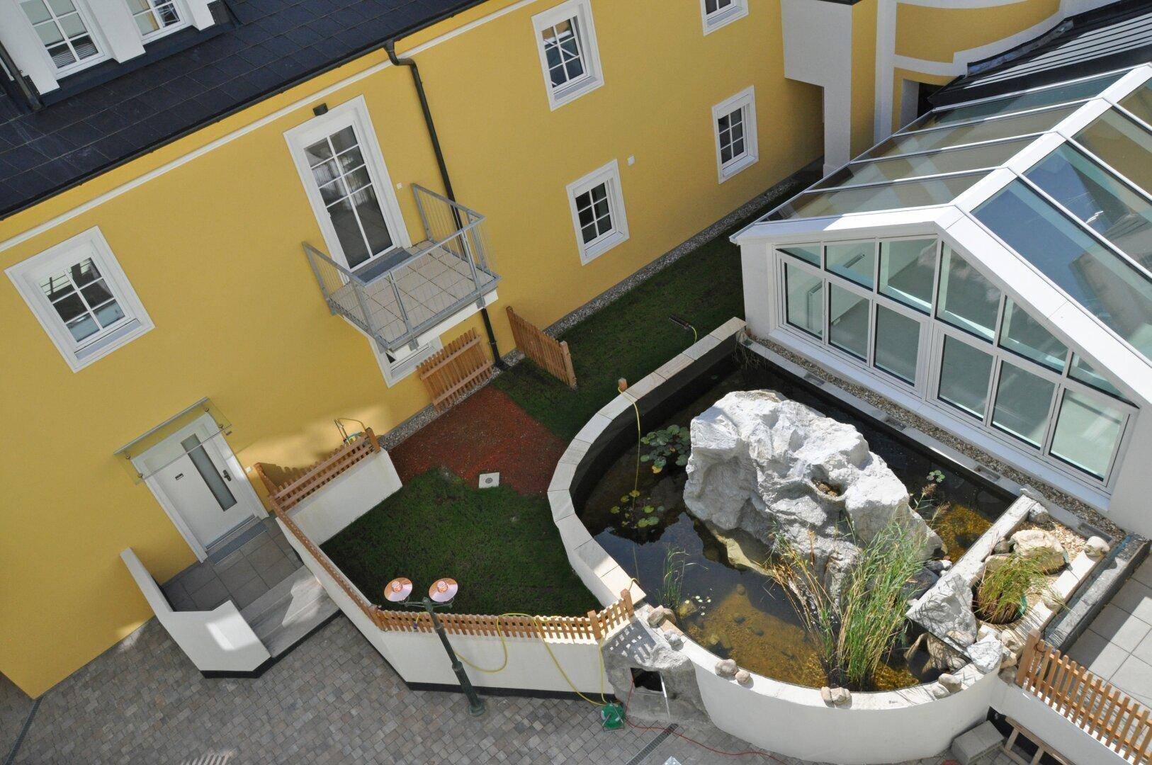 Biedermeier-Juwel trifft moderne Arbeitswelt! Inspirierende Gewerbefläche | vielseitig nutzbar: Büro, Studio, Atelier, Einzelhandel, Firmenwohnung | 2 Gärten &amp; Terrasse - Ansicht 2