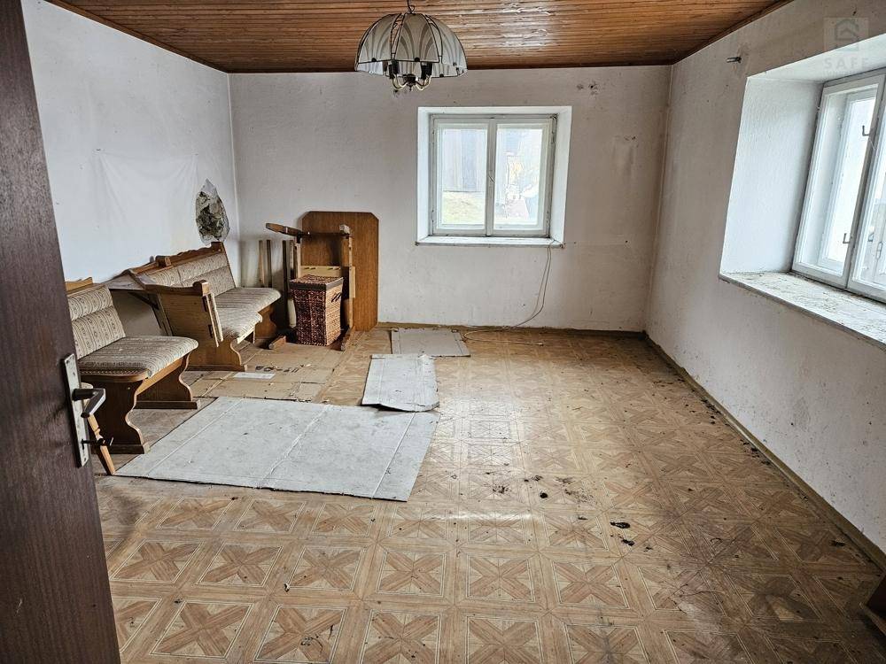 Velden-Kranzelhofen: 1.301 m² Bauland in Südlage mit Karawankenblick, Altbestand und Stadl! - Ansicht 5
