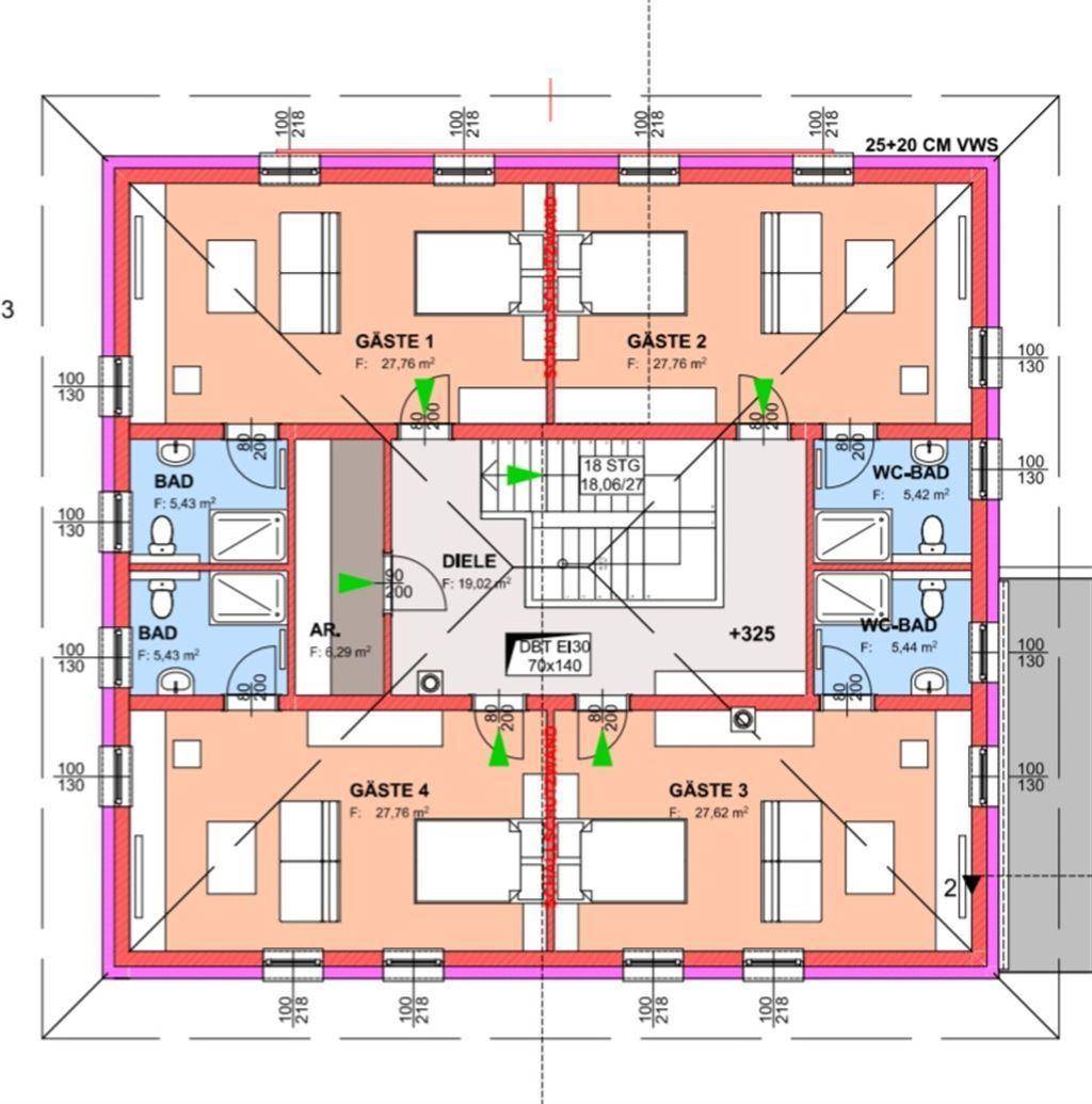 Grundriss des Obergeschosses mit mehreren Gästezimmern und Bädern.