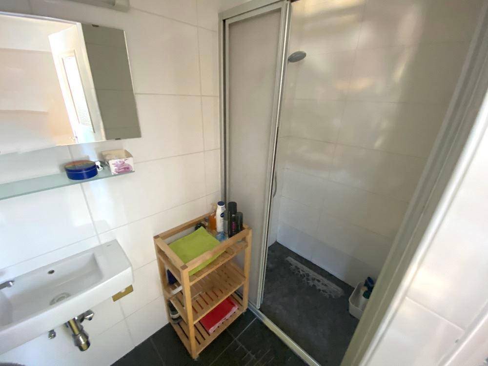 Bad Dusche