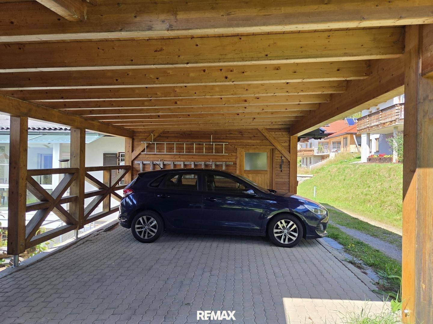 modernes Doppelcarport