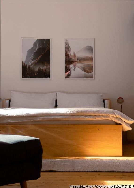 Schlafzimmer (2)