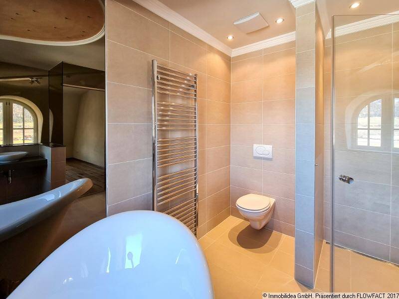Dusche und WC