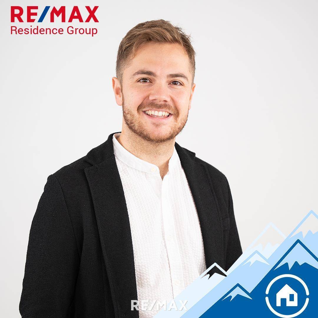 #remaxresidence