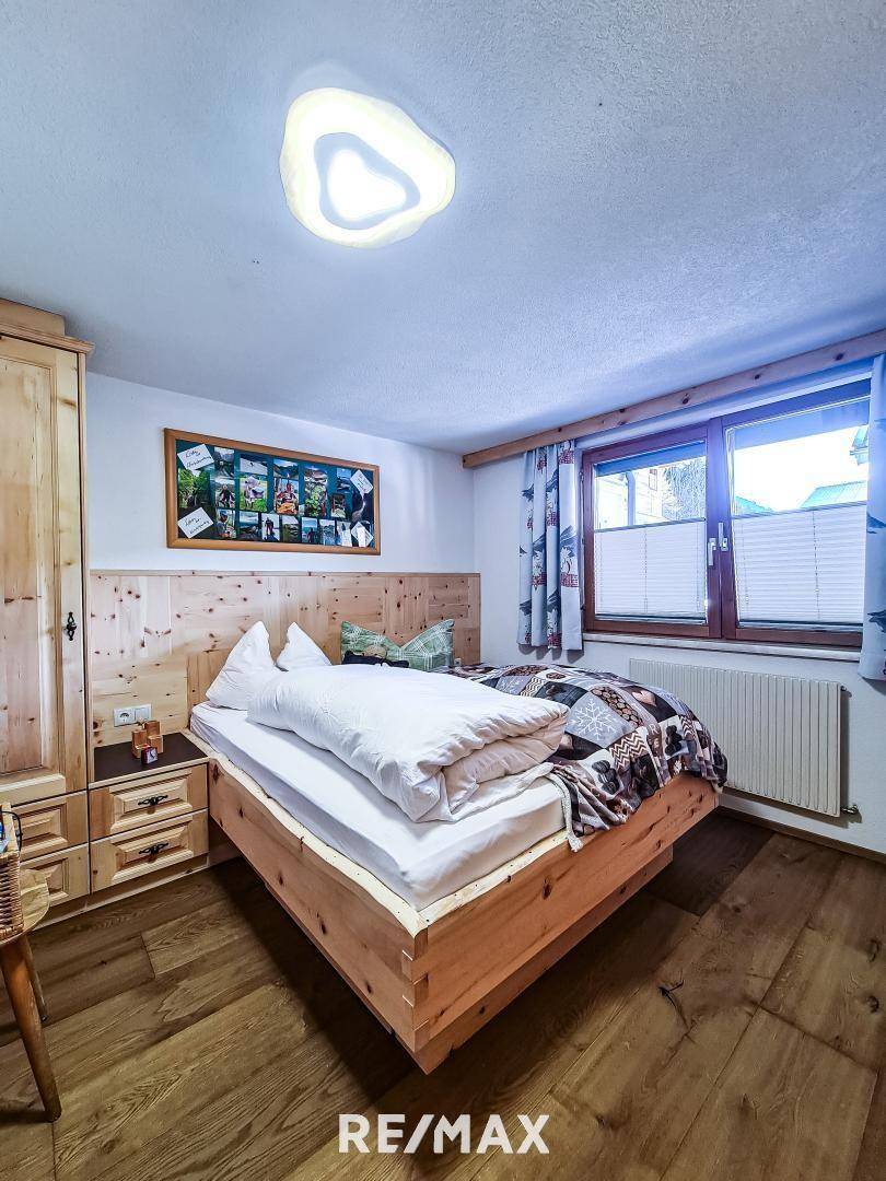 Wohnhaus - Schlafzimmer EG