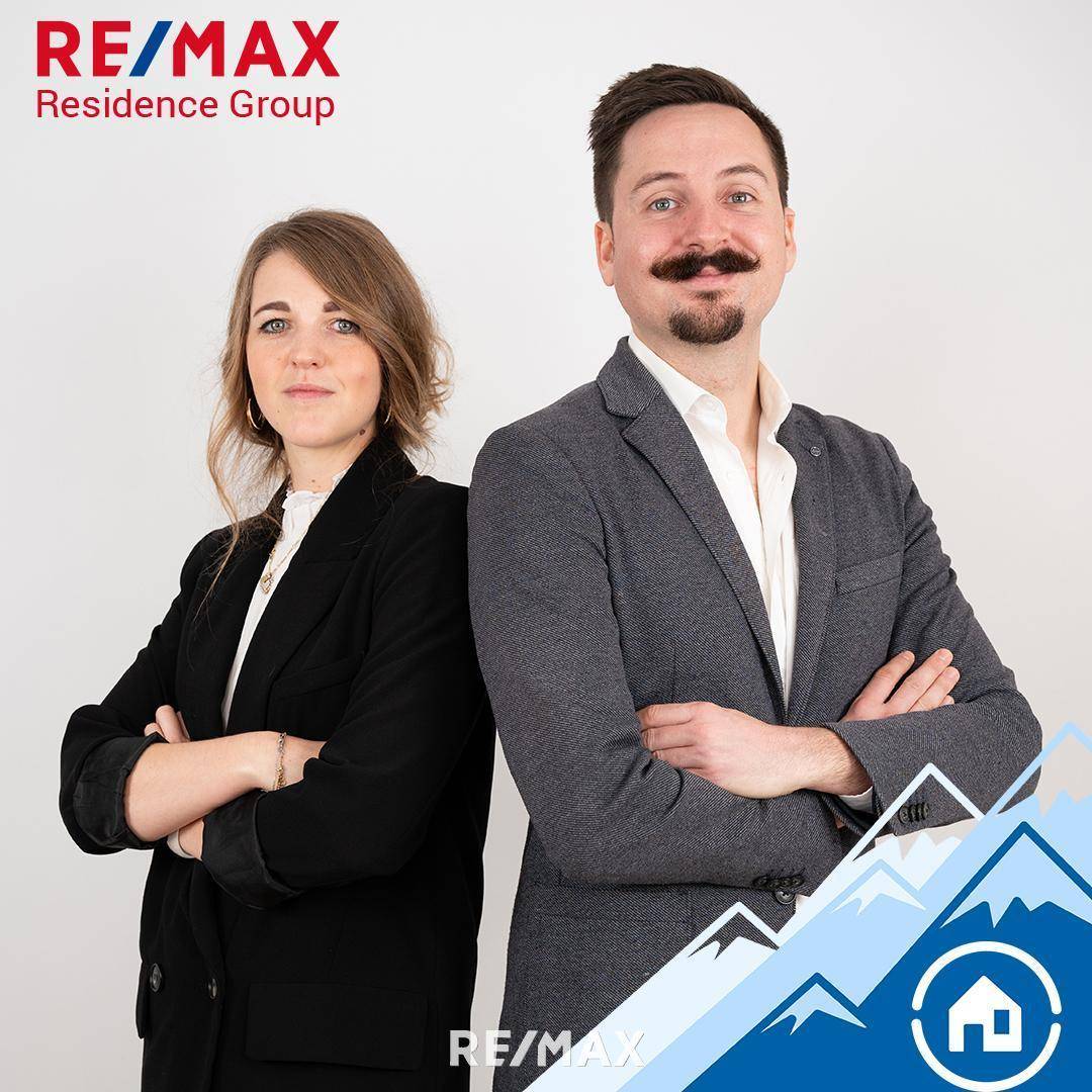 #remaxresidence