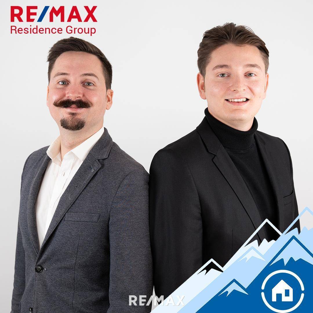 #remaxresidence