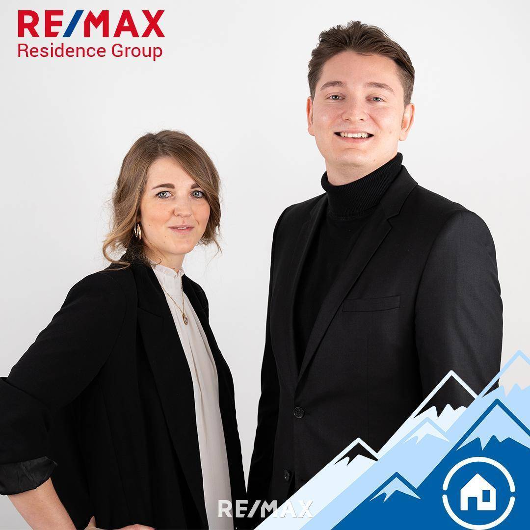 #remaxresidence