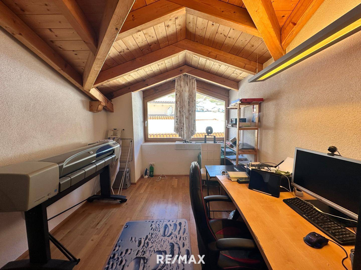 Büro / Schlafzimmer