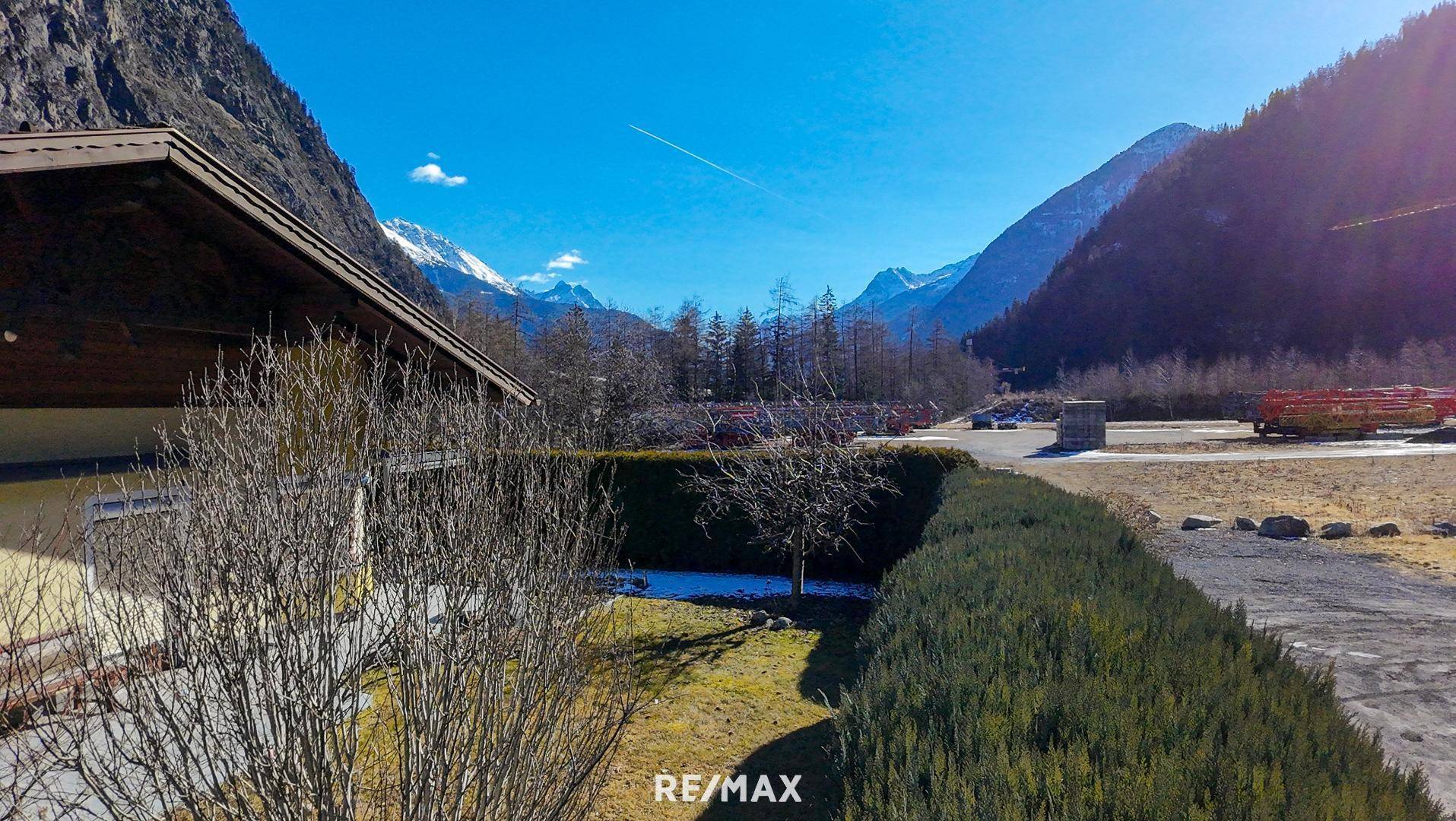 Haus - außen Blick Richtung Süden