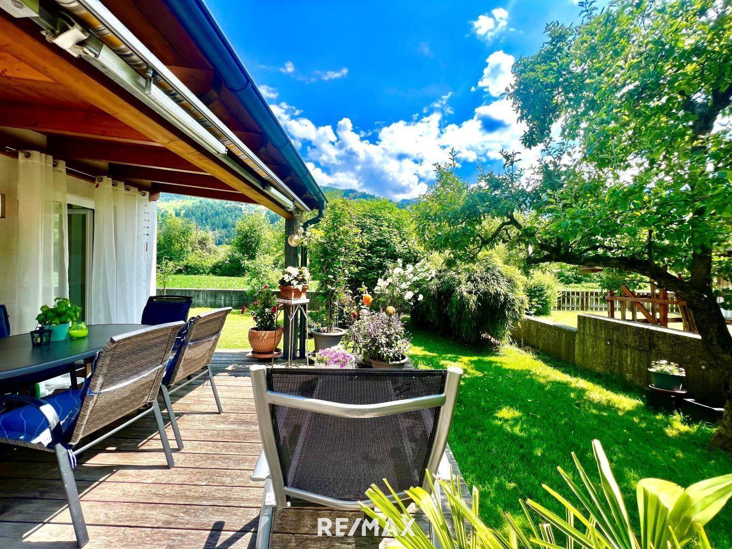 W2 Terrasse UG