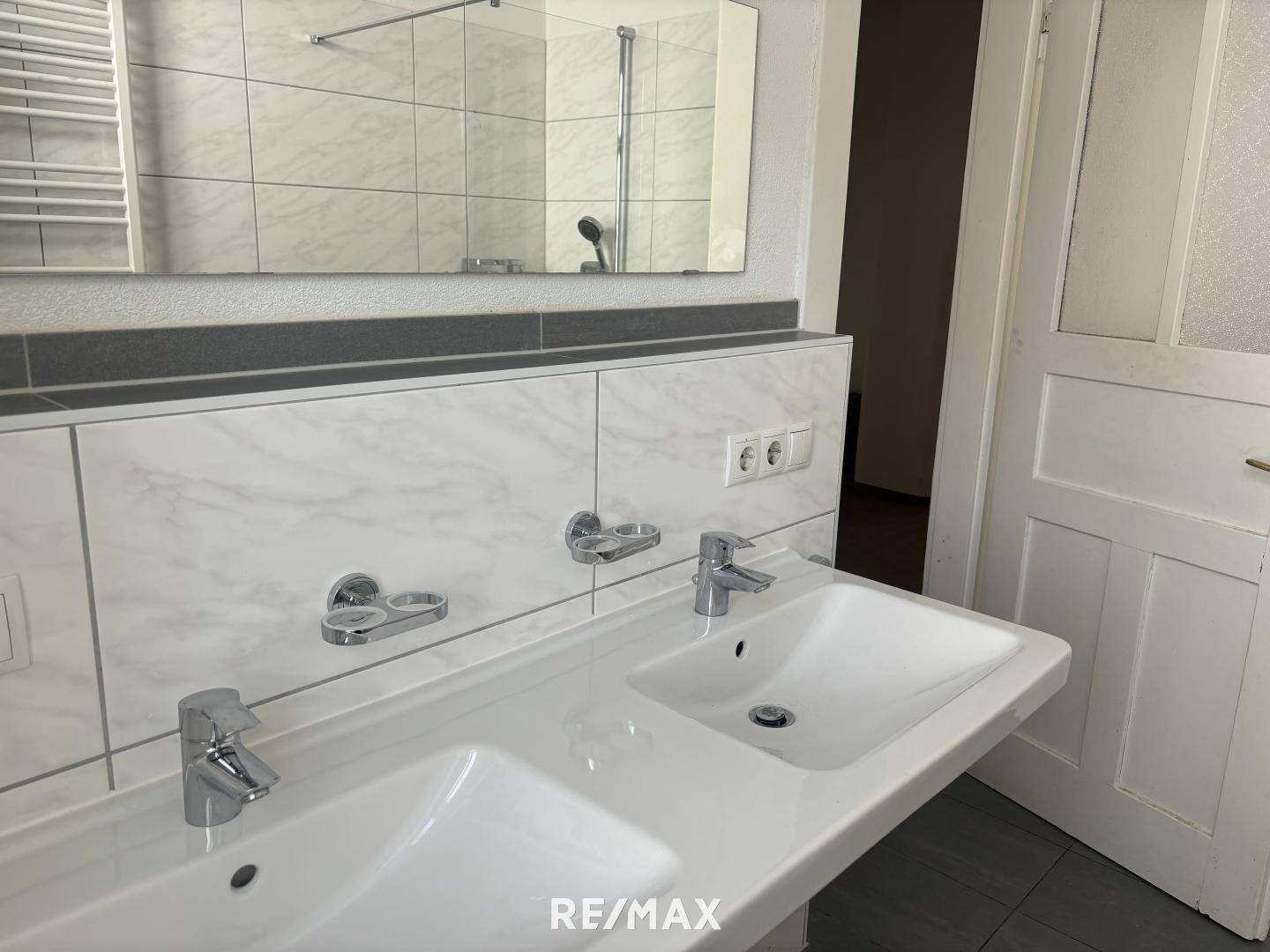 Wohnung - Landeck - Badezimmer