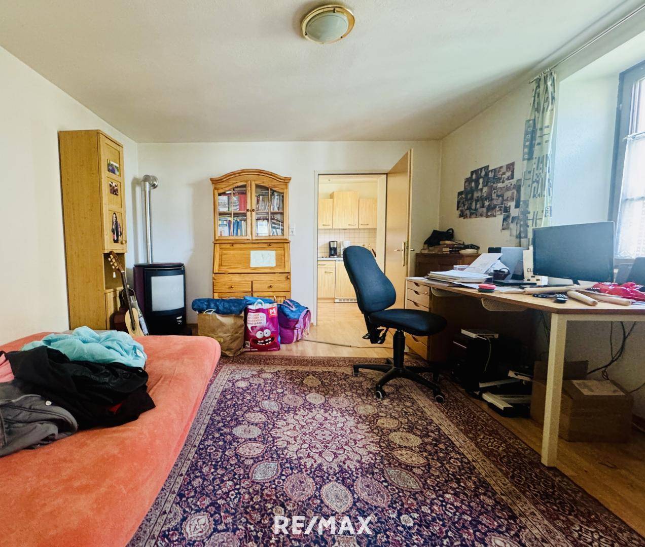 Wohnung - Schlaf/Wohn & Studiozimmer