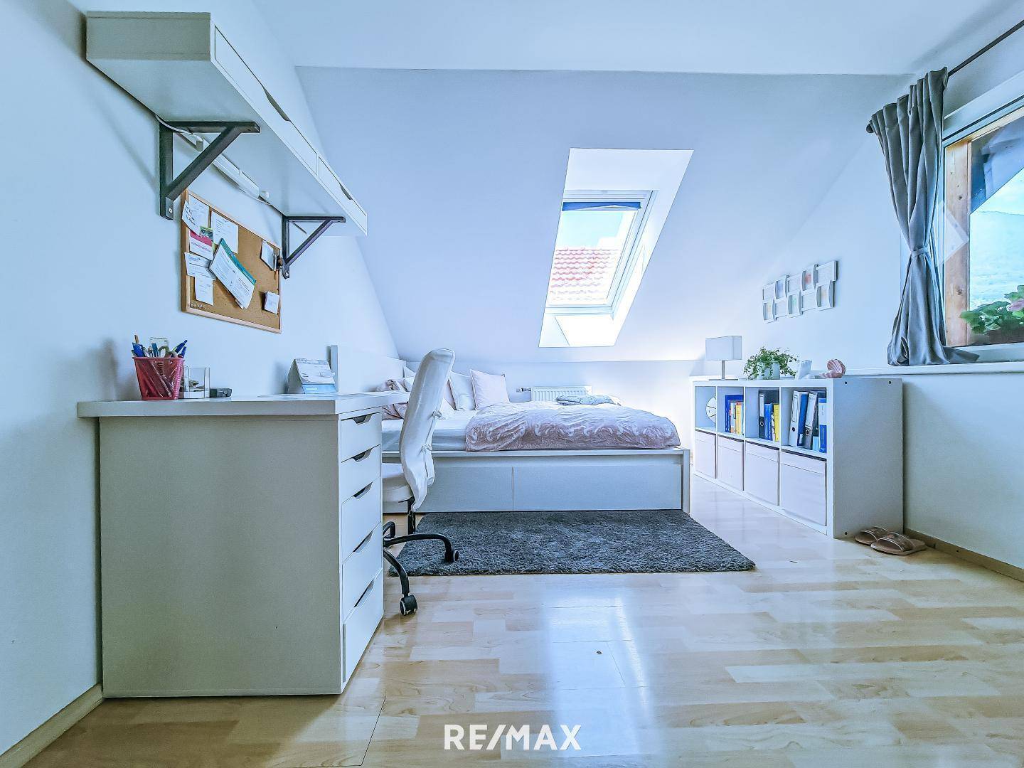 Schlafzimmer 2