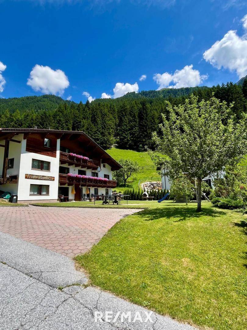 Haus Außenansicht II