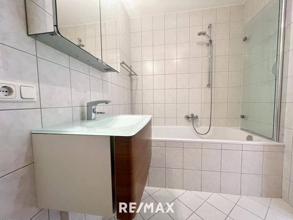 Wohnung - Öd - Badezimmer
