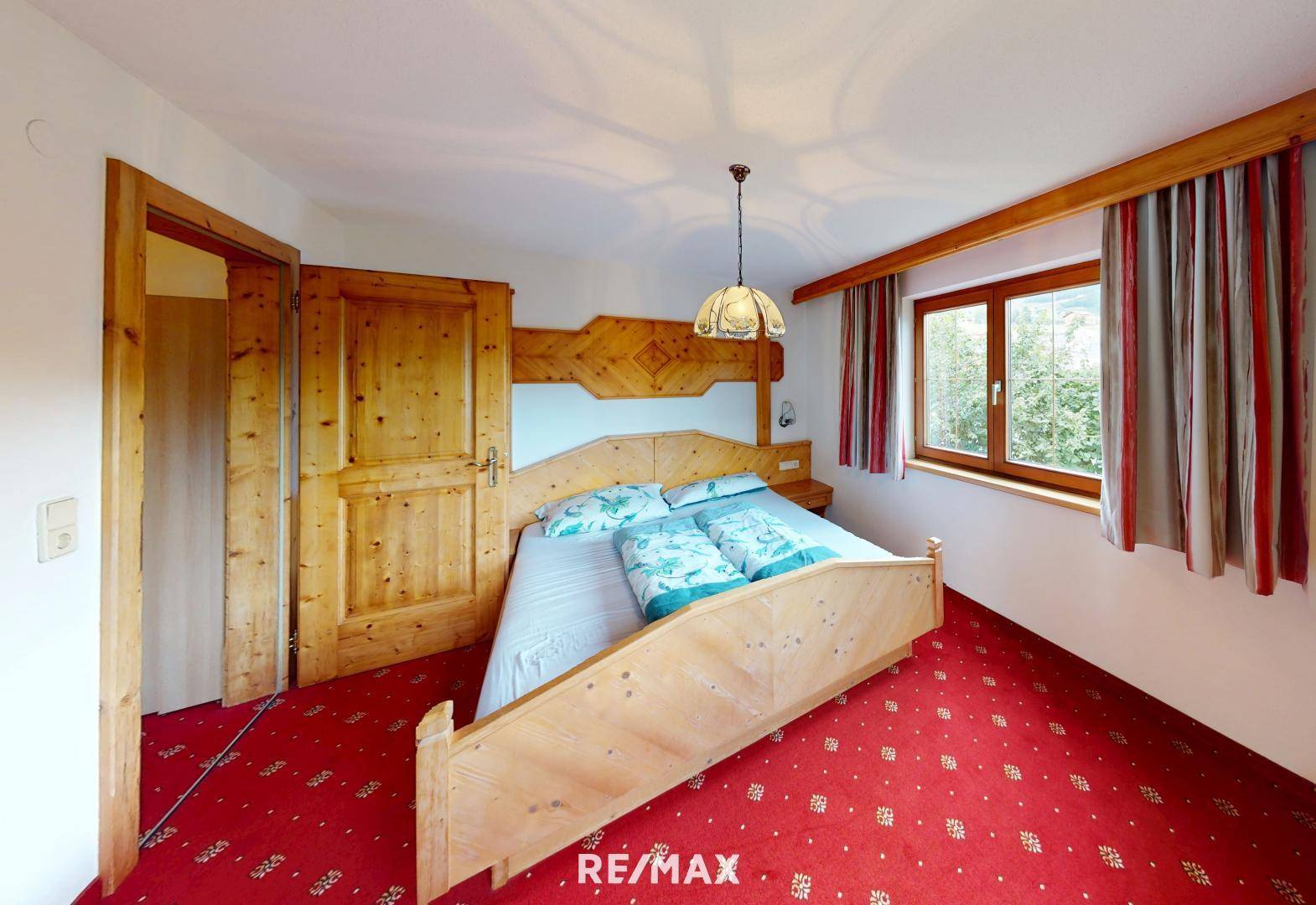 Apartmenthaus - Schlafzimmer Top 3 - OG