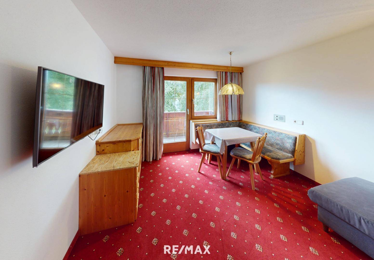 Apartmenthaus - Wohnbereich Top 3 - OG