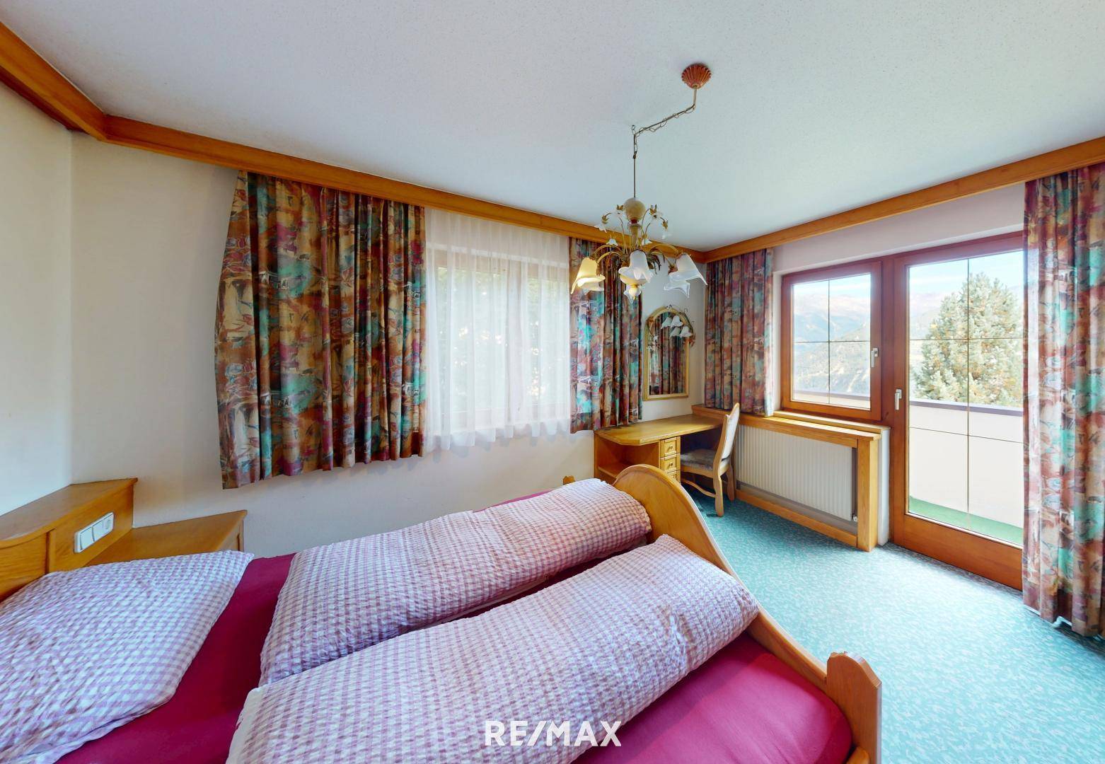 Apartmenthaus - Schlafzimmer Top 2 - EG