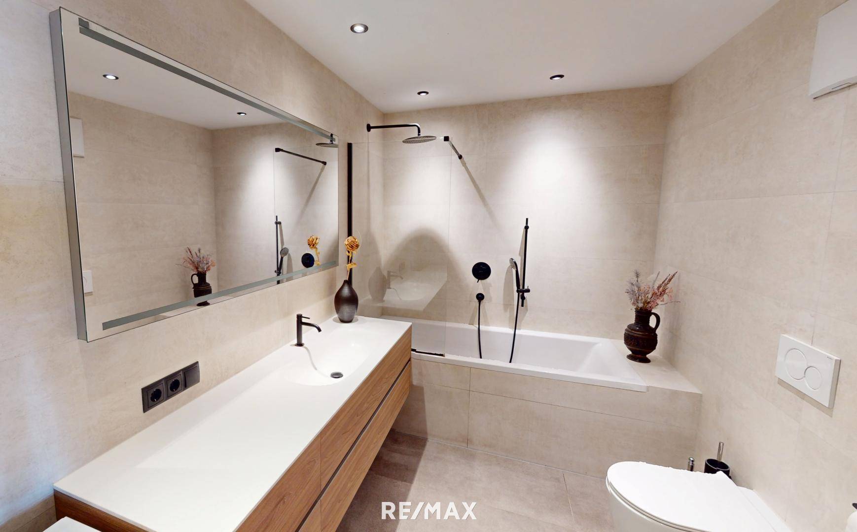 Wohnung - Badezimmer I